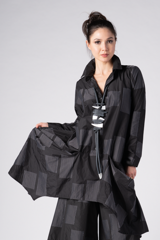 ALEMBIKA Siena Tunic in Black with Rectangles