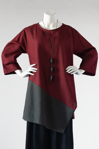 Nagano Tunic in Bordeaux/Charcoal Roma