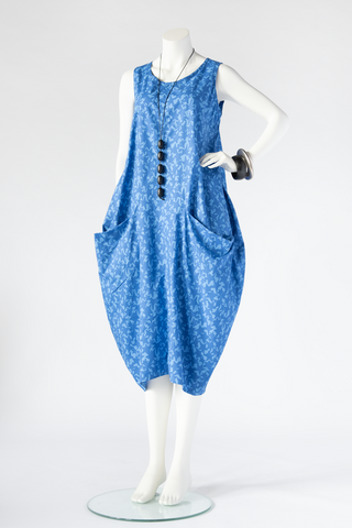 Edi Dress in Blue Stars Carnaby