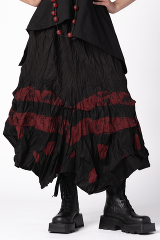 Manifold Skirt in Bordo Rollo Carnaby