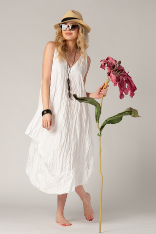 Tessa Dress in White Carnaby