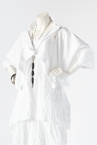 Brilliant Jacket in White Carnaby