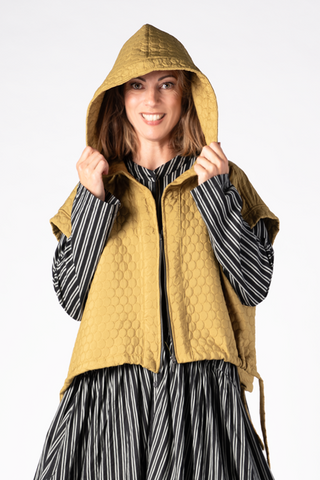GERSHON Marlow Vest in Dijon