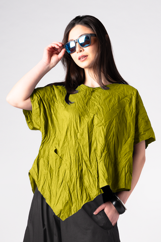 Crop Point Top in Lanai Carnaby