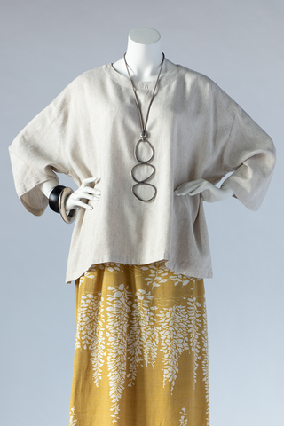 Essential Top in Natural Papyrus