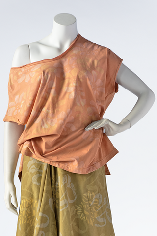 Floral Tee Top in Peach Paradiso