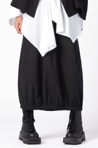 Tunnel Skirt in Black Tokyo