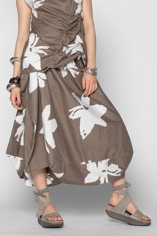 Brancusi Skirt in Taupe Georgia Carnaby