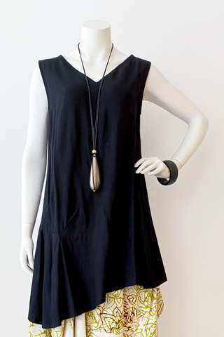 Amanda Top in Black Papyrus