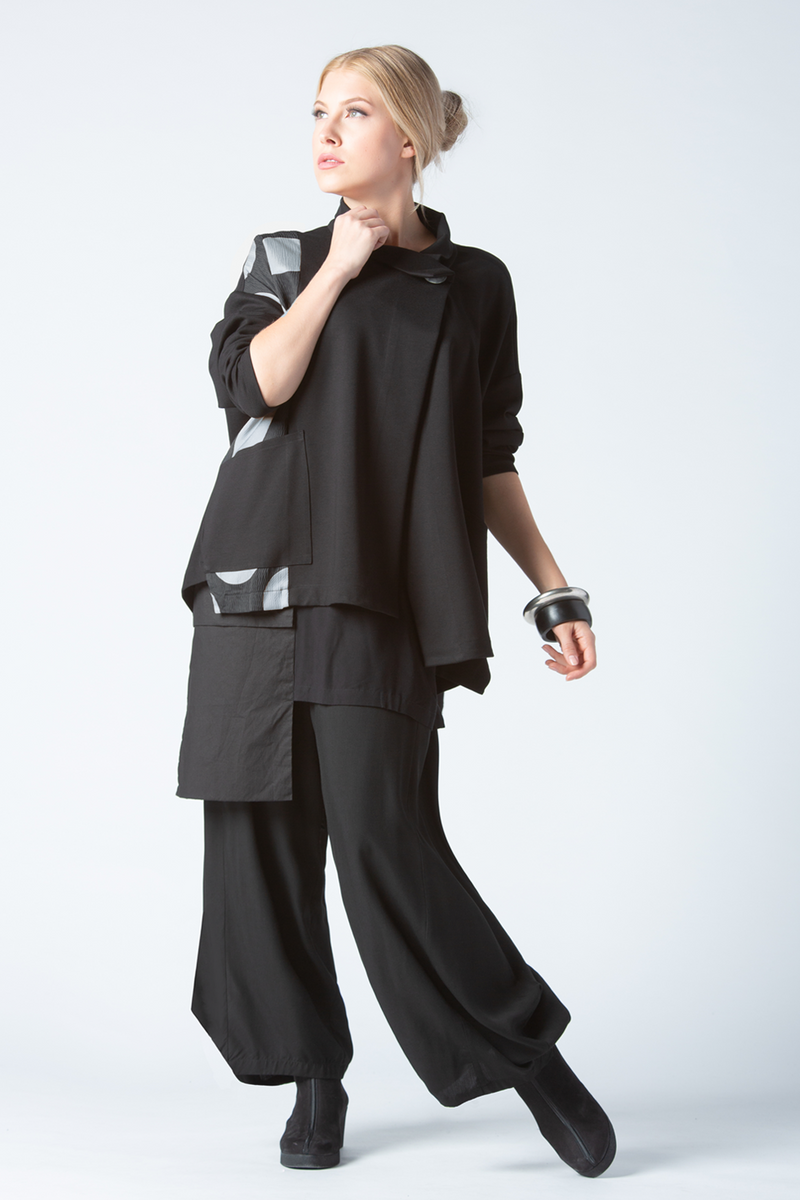 Shown w/ One Pocket Top and Cascade Pant