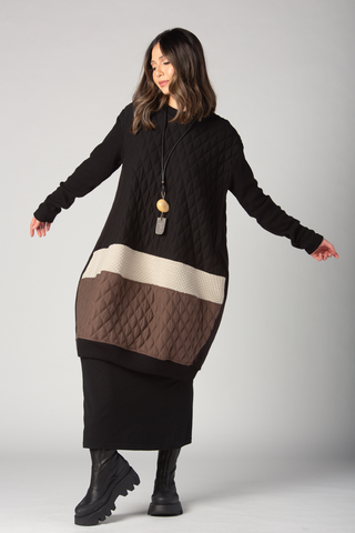 Shown w/ Escape Skirt