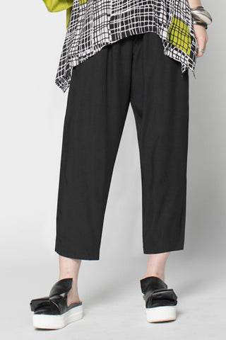 Skinny Pant in Black Boston