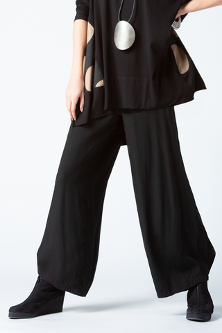 Cascade Pant in Black Boston
