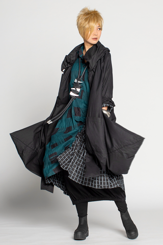 Shown w/ Shiraz Dress and Tunnel Skirt