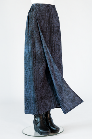 Overlap Skirt in Brittany Roma