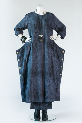 Shown w/ Overlap Skirt