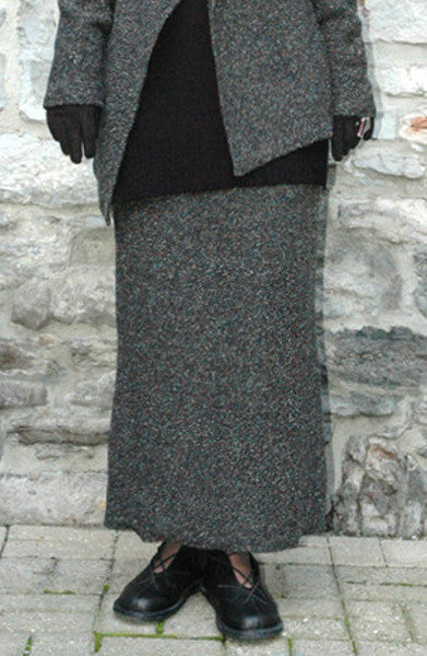 Aspen Skirt in Charcoal Aspen