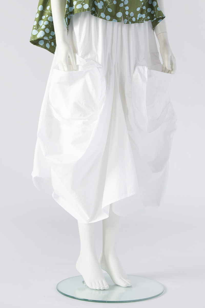 3D Skirt in White Carnaby