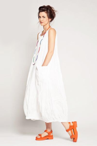 N/S Fab Dress in White Carnaby