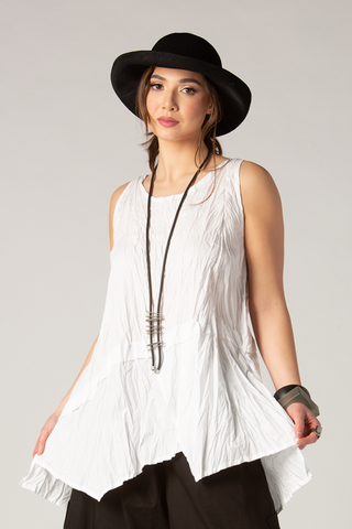 Action Top in White Carnaby