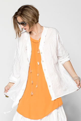 Vera Shirt in White Carnaby