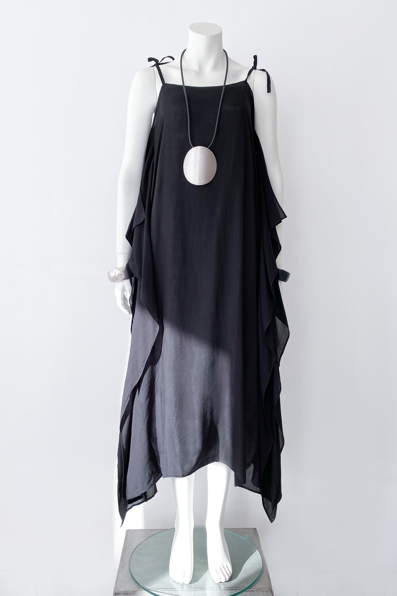 Roxanna Dress in Black Delphi