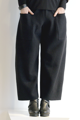 EC Mali Pant in EC Black