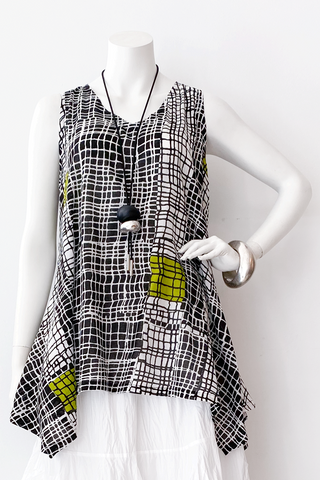 Palomino Top in Elsa Print Delphi