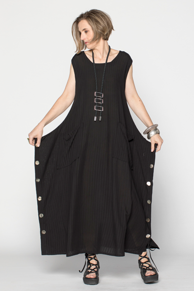 Square Dress in Black Fellini Crinkle