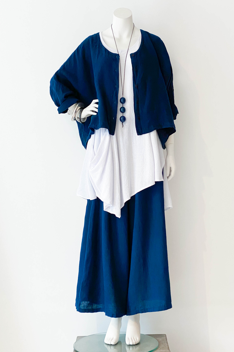 Shown w/ Tasca Top and Wide Pant