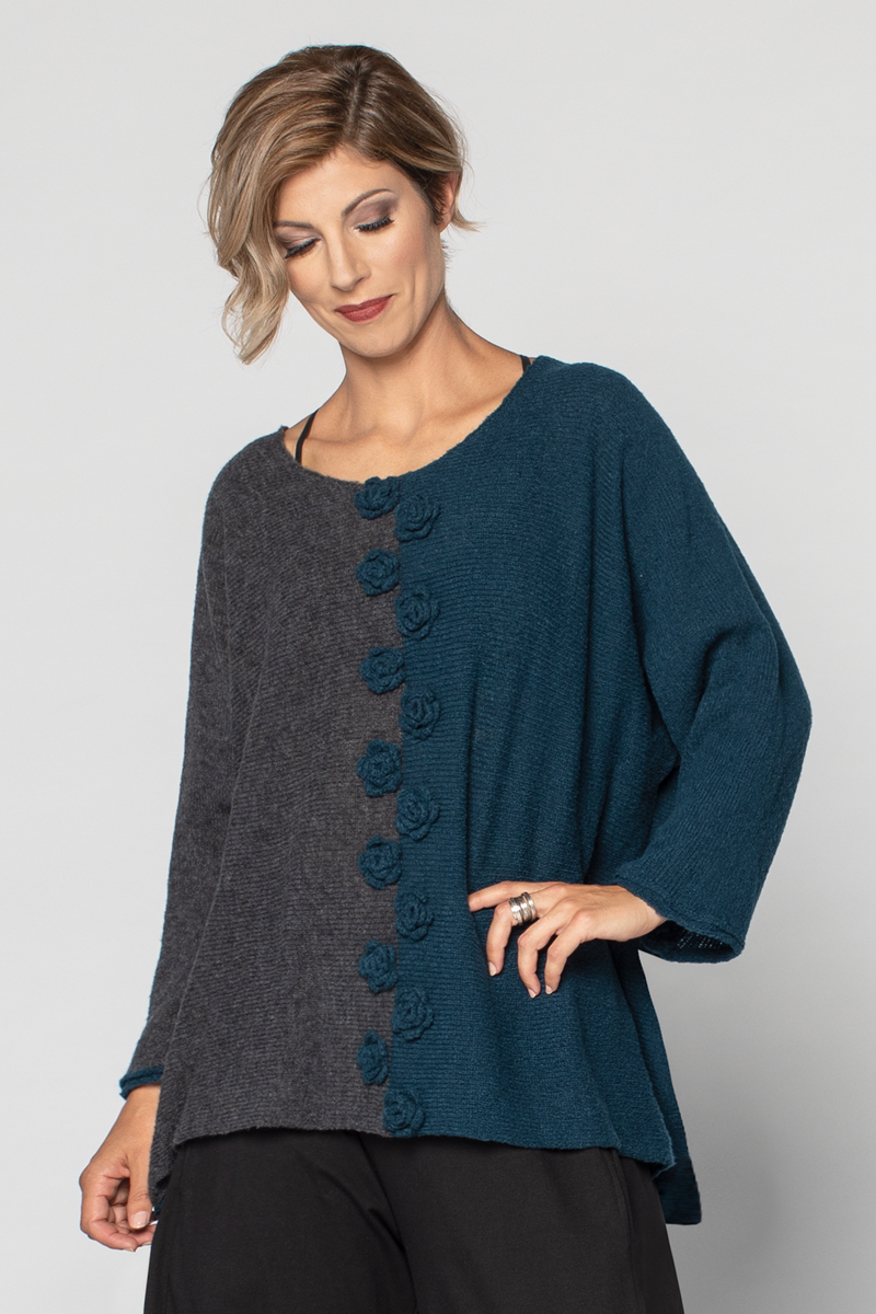 GRIZAS Rosette Sweater in Grey/Blue | KALIYANA.COM