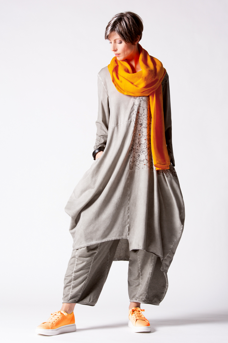Shown w/ Harper Pant and Linen Scarf