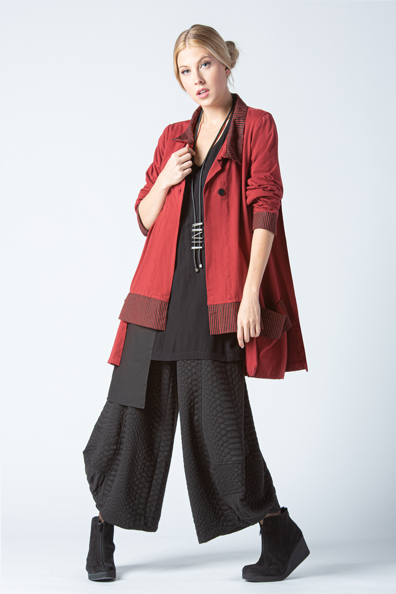 Shown w/ Pockets Jacket and Struttura Pant
