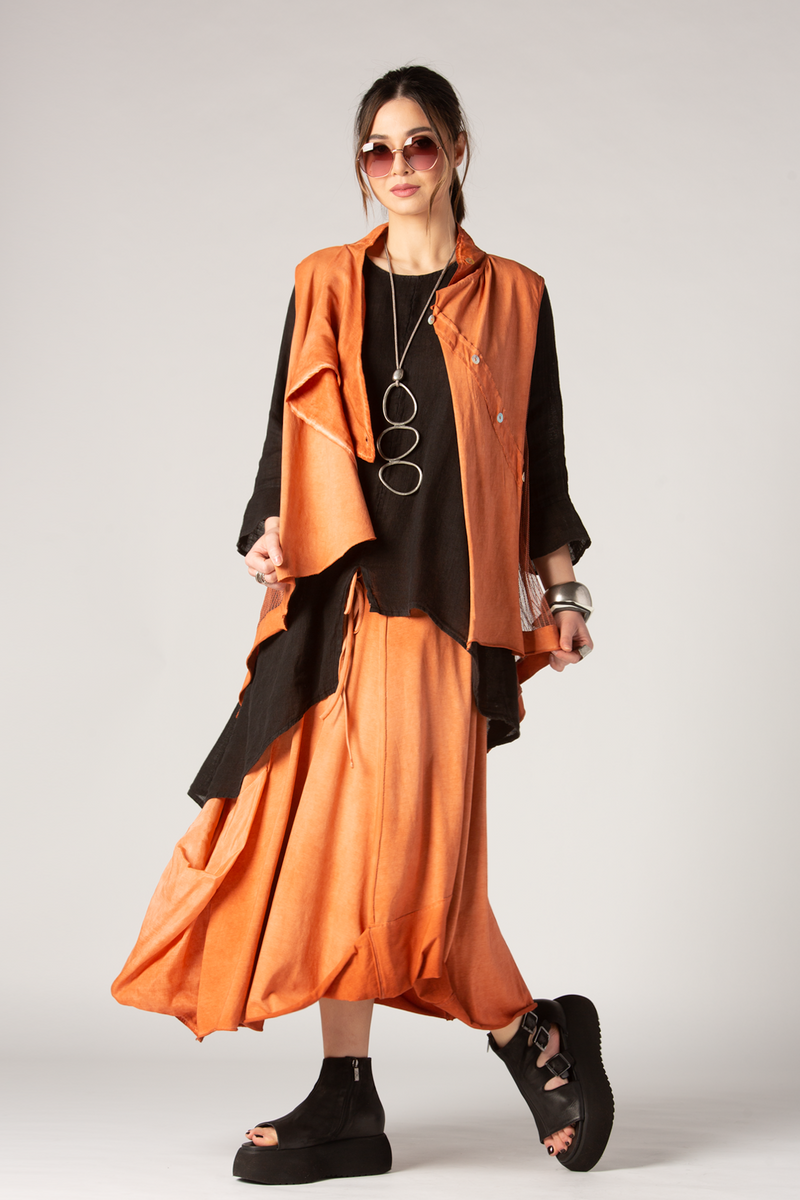 Shown w/ Grizas 3/4 Asymmetric Tunic and Luukaa Clementine Vest