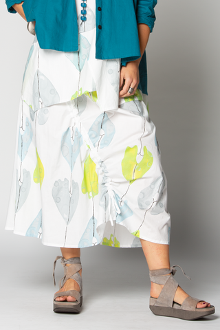 Shiraz Skirt in Leaf Carnaby