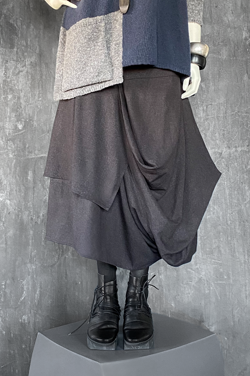 Moyuru Layer Skirt in Grey