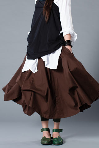 Parachute Skirt in Nutmeg L.A.