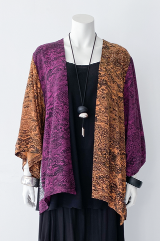 Short Kimono Jacket in Oshima Print Crinkle
