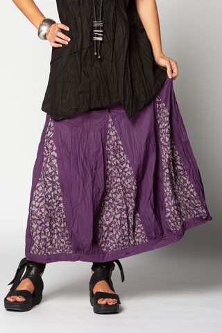 Fab Skirt in Onaka Carnaby