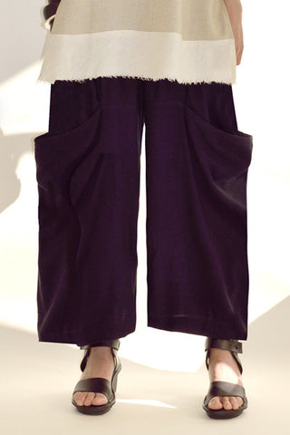 Side Pocket Pant in Black Papyrus