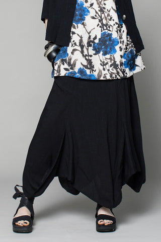 Tulip Skirt in Black Papyrus