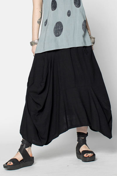 Odyssey Skirt in Black Papyrus