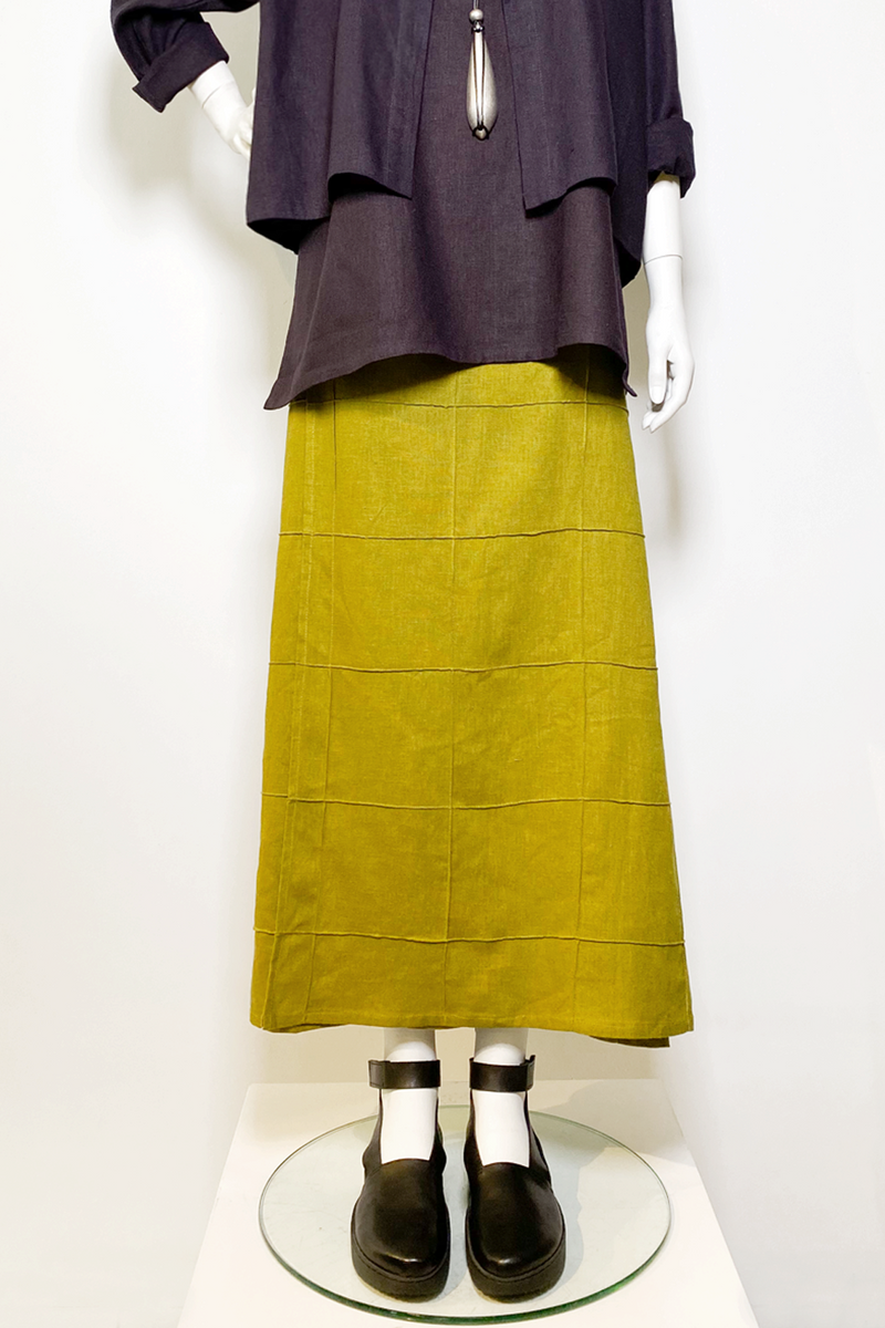 Quadra Overlap Skirt in Chartreuse Roma