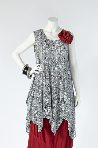 Ole Top in B&W Decimal Crinkle