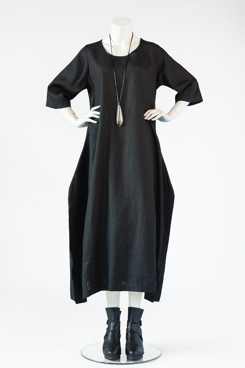 Whitney Dress in Black Roma