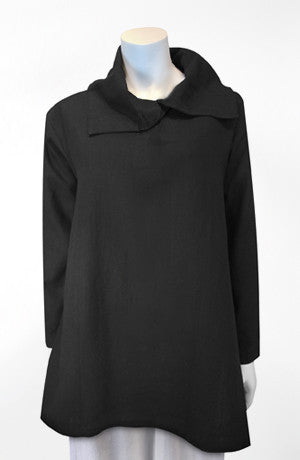 Zipper Top in Black Roma