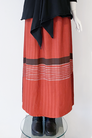 Simple Skirt in Red Stripe