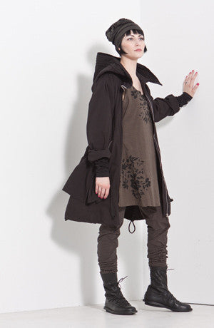 Shown w/ Bell Tunic, Long Pant, and Aurora Jacket 