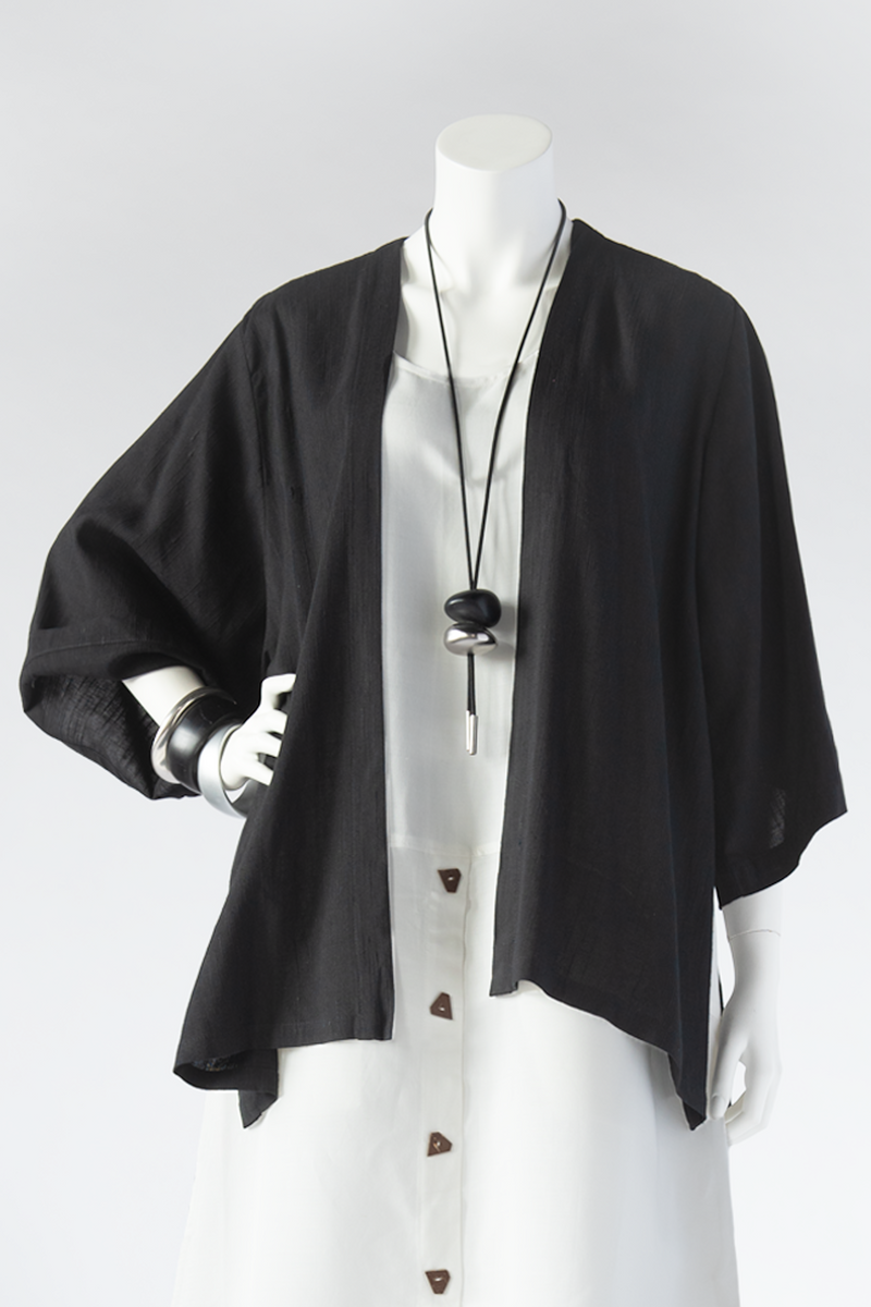 Short Kimono Jacket in Black Papyrus