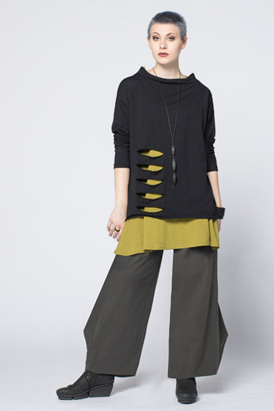 Shown w/ Long Tank and Cascade Pant